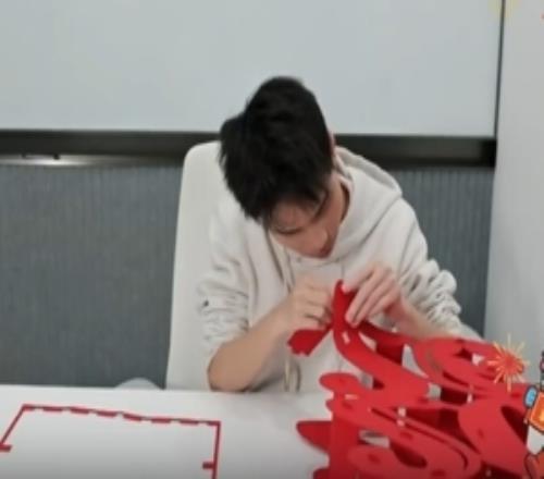 BLG.Wenbo拜年：祝大家萬事順意，萬象皆新