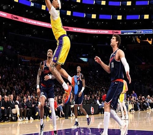 能吃餅還態(tài)度積極，湖人替補(bǔ)中鋒已經(jīng)很好地完成了自己的任務(wù)了