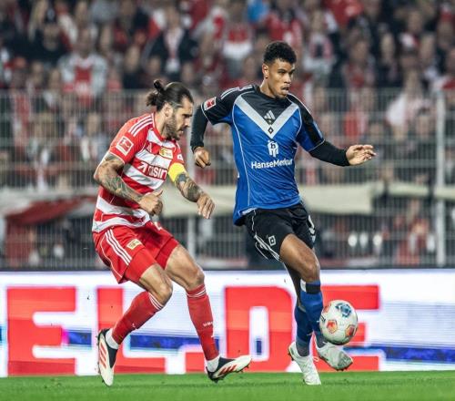 重回德甲漸入佳境,波爾津率漢堡穩(wěn)步向上