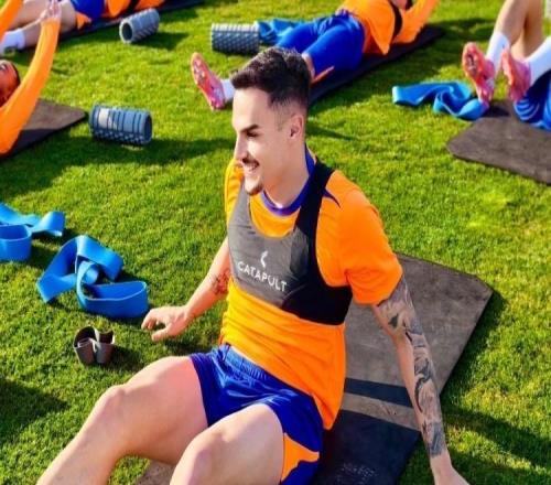 中超泰山隊在上海開啟第三階段備戰，新外援阿爾瓦羅參加合練