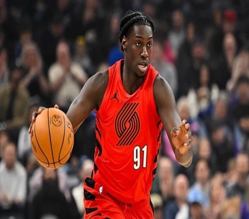 轉正后首秀的表現一塌糊涂，開拓者這樣的操作是正確的嗎