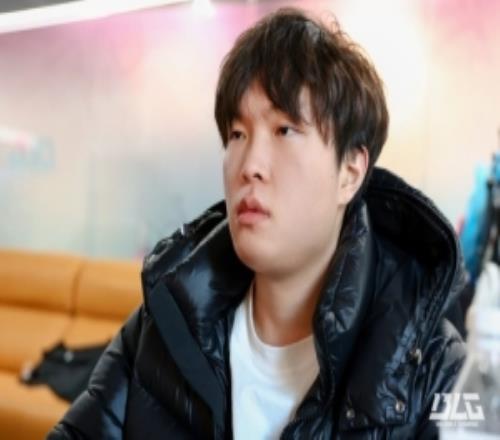 收假！BLG發(fā)布選手訓練返圖：全員集結完畢，努力訓練