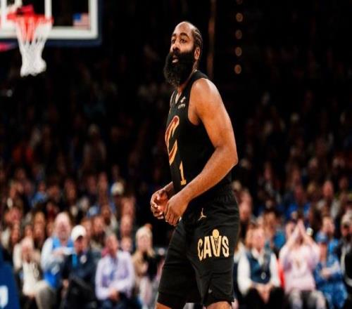 哈登20+9加盟首敗！騎士無緣23分逆轉遭雷霆終結7連勝米切爾20+7