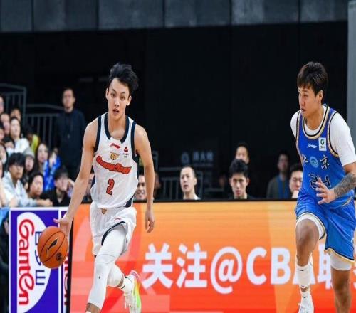 男籃出發(fā)時(shí)間已確定，12人大名單提前曝光，廣東球迷看后欣喜若狂