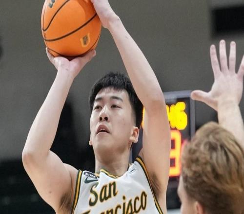 大爆發(fā)！王俊杰8中7高效19+3三分追平NCAA生涯單場第二高分