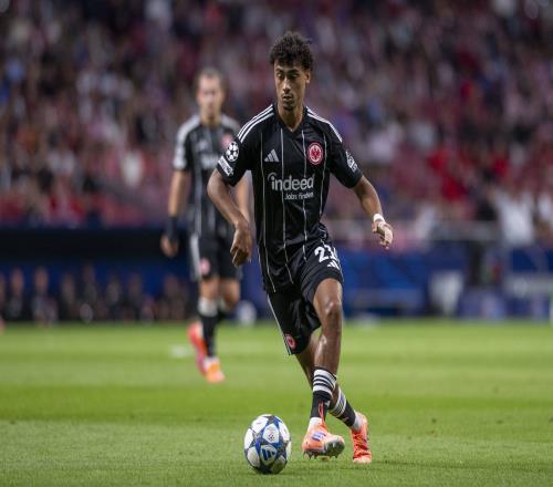 巴薩和曼城對22歲左后衛(wèi)N布朗感興趣，法蘭克福標價6500萬歐元_德甲直播