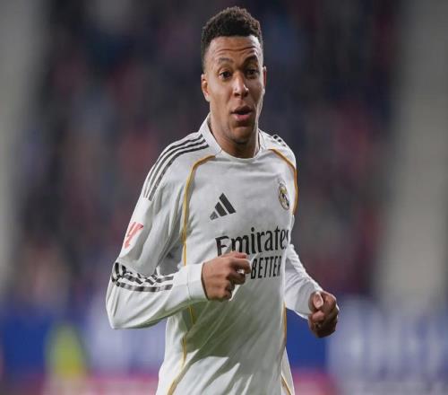 皇馬12遭絕殺！VAR雙殺+姆巴佩擺爛，15年恥辱爭冠又懸了