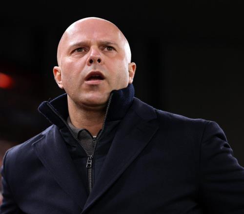 半場(chǎng)射門數(shù)2比12，利物浦創(chuàng)最差紀(jì)錄，球迷：中場(chǎng)就該解雇斯洛特