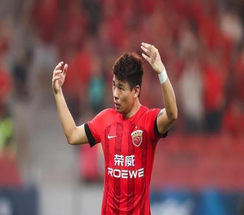 上港隊王牌新星已轉會到大連隊踢中乙，未來值得期待，引發熱議