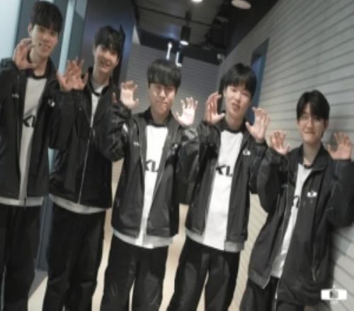 DK讓二追三戰勝T1，終結對T1的大場六連敗及BO5四連敗