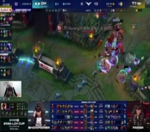 二路解說(shuō)：蘭神今年真不一樣了，是今年T1最穩(wěn)定的