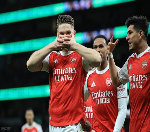 英超最新積分戰報阿森納大勝多曼城5分利物浦追上曼聯切爾西