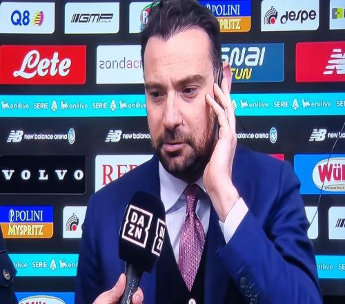 不滿進(jìn)球被吹,那不勒斯總監(jiān):這不是足球,這是可恥的