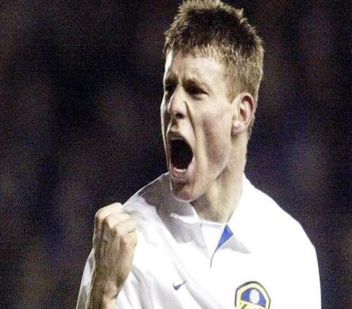 電訊報(bào)：發(fā)掘米爾納的球探是獄警首秀時(shí)他換下了威爾科克斯