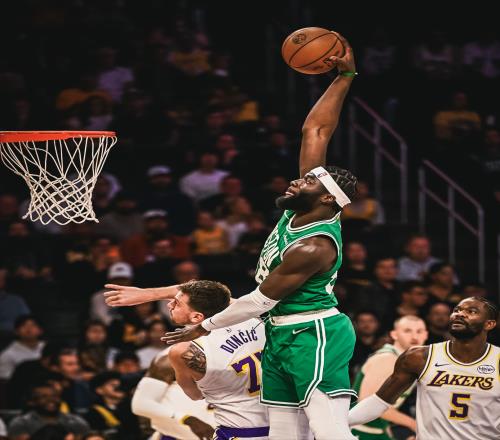 22分慘敗綠軍！勇士送大禮湖人卻不要，布朗真成東契奇的噩夢了