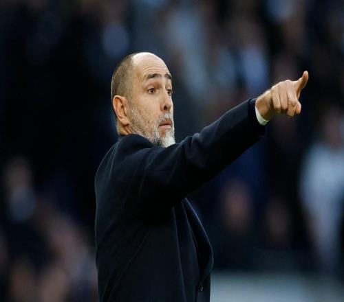 自2007年11月以來，熱刺首次單賽季英超連續9場不勝