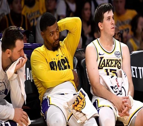 面對老東家手感全無，湖人后場大閘的穩定性實在是太差了一些