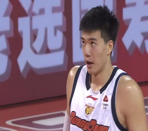 郭士強(qiáng)點(diǎn)名要人！廣東“雙王炸”入選國家隊，能打爆日本男籃