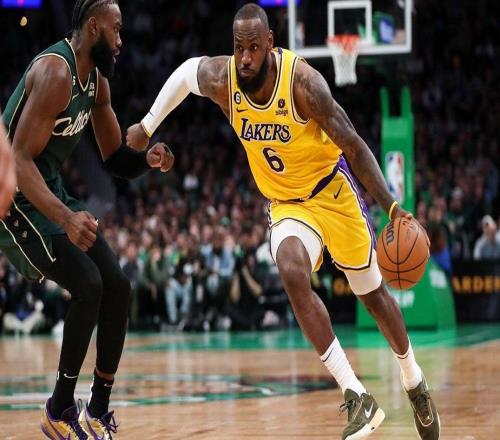 杰倫布朗講述詹姆斯在他新秀賽季首次首發(fā)時(shí)，對他說的話