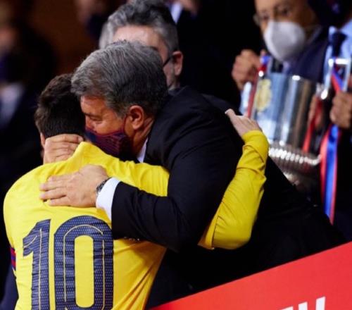 用梅西拉票！拉波爾塔談梅西回歸巴薩，承諾樹雕像和盛大致敬儀式