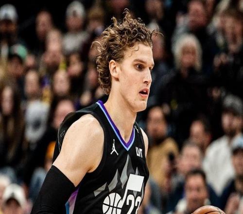 杜蘭特18+5+12獨享歷史第1，申京準三雙小賈飆31分，火箭復仇爵士