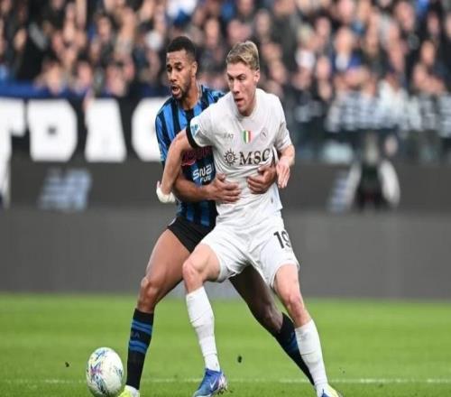 天空新聞：那不勒斯球迷因點球被吹而罵街，卻被妻子捅了兩刀