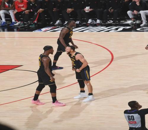 18分鐘輸28分!隊魂成拖油瓶,所有輸球組合里都有他!真砸手里了