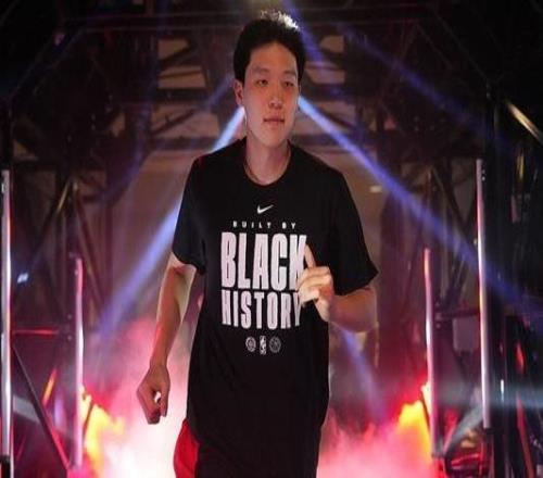 楊瀚森11+12+3+2樂福25分混音不敵勇士