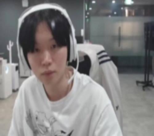 COS二郎神BDD：這角色我好像見過，額頭帶點啥的那種神圣的角色