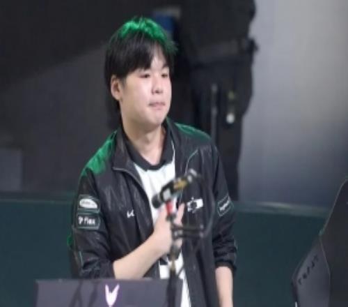 Smash：贏下T1心里不僅僅是單純的喜悅，而是百感交集有些復(fù)雜