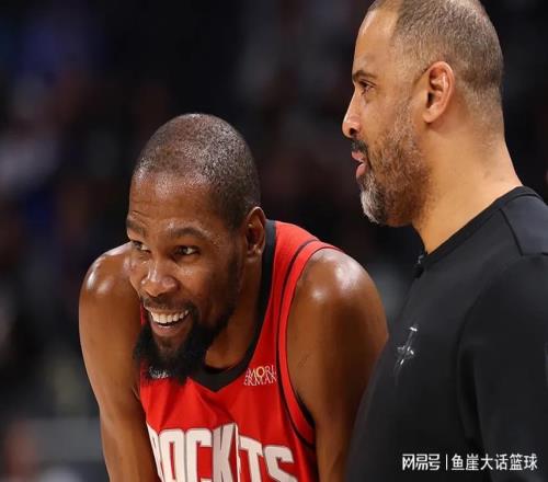 火箭贏球仍存頑疾，杜蘭特創紀錄！史密斯該夸，湖人放棄一人正確