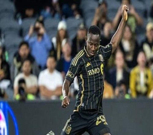 28歲“青島維尼修斯”加盟中超:曾連過4人破門驚艷全球!