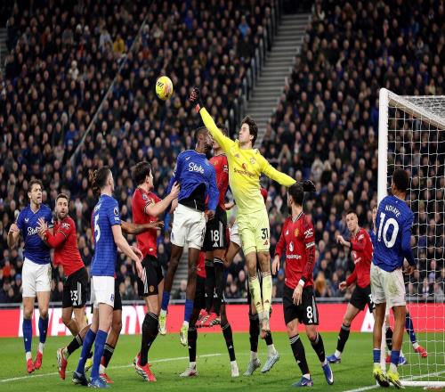 禁區防空保障，拉門斯當選埃弗頓vs曼聯全場最佳