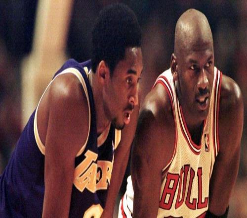 喬丹前隊(duì)友：?jiǎn)痰ぶ活欀约寒?dāng)傳奇！科比打隊(duì)友是為隊(duì)友好！