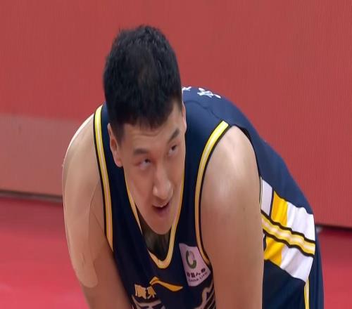 恭喜廣東隊！NBA級大前鋒馳援杜鋒，杜潤旺可能被交易