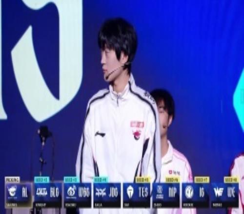 重視征信!此前Shanks選對手:WE啊,這不選就有么