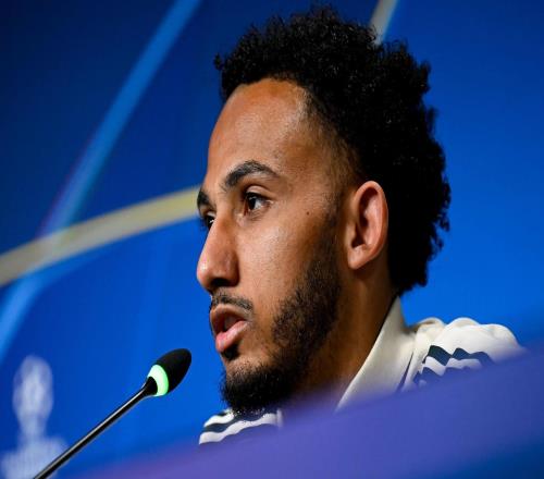 凱利:無論經(jīng)歷多嚴(yán)酷的考驗(yàn),這支球隊(duì)始終保持著驚人的團(tuán)結(jié)