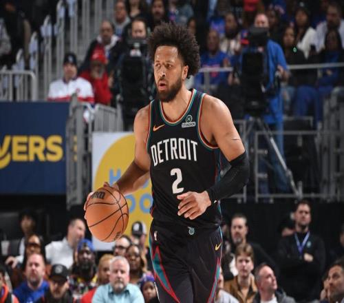 糟糕表現(xiàn)，坎寧安登場35分鐘26投僅5中，正負(fù)值18全場最低