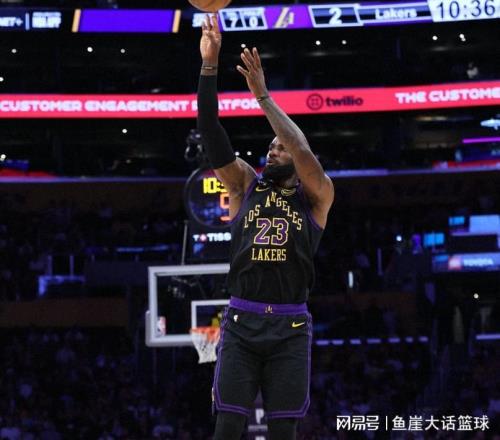 湖人惜敗!東契奇22+15毫無借口,班凱羅36+10,老詹21+6絕殺失敗