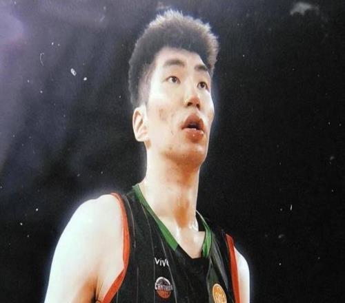 男籃戰(zhàn)日本或存3點隱患：鋒線偏科，后衛(wèi)缺投射，內(nèi)線出不來