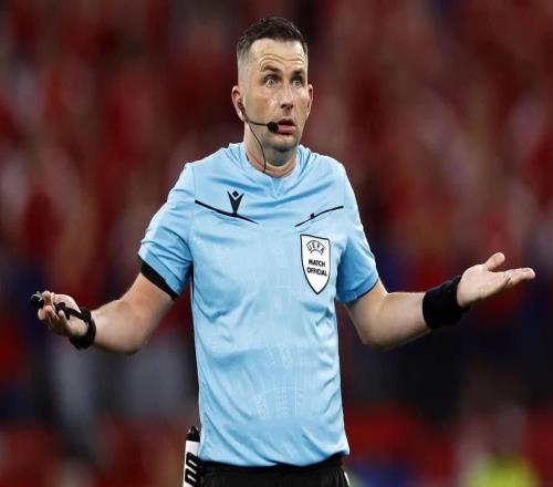 官方：英格蘭名哨奧利弗將執(zhí)法勒沃庫森vs奧林匹亞科斯次回合