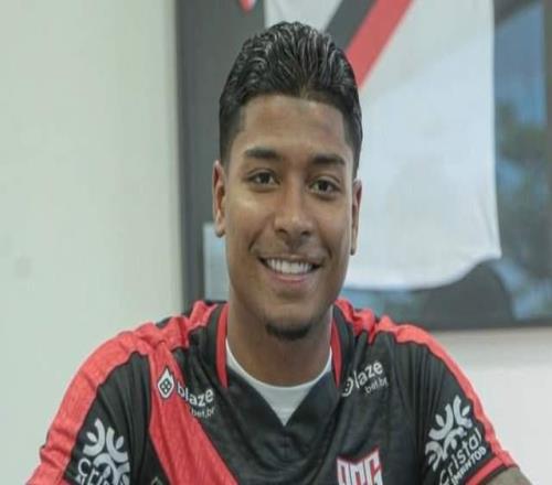 青島西海岸最貴外援來(lái)了：100萬(wàn)歐排進(jìn)中超新外援前3名！