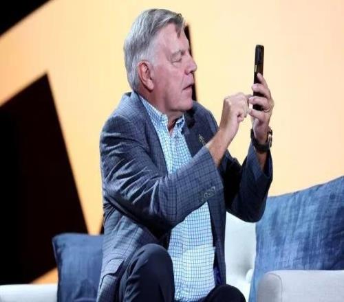 阿勒代斯：北倫敦德比裁判判罰不公，加布里埃爾假摔應(yīng)給黃牌