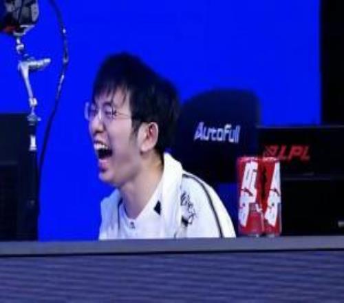 一陣上單的教學！圣槍哥塞恩殺人城墻狼母狂秀Cube累計11216