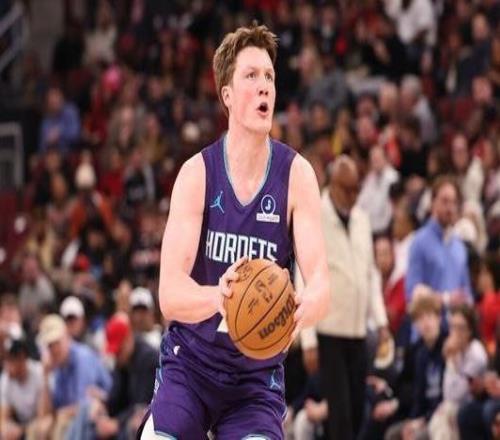 黃蜂客場8連勝刷新隊史克努佩爾：我們每個人都全身心投入