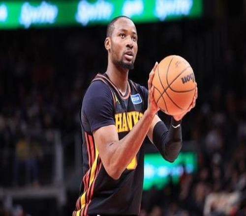 庫明加：老鷹團隊氛圍極佳最重要的是為彼此而戰(zhàn)并搏取勝利