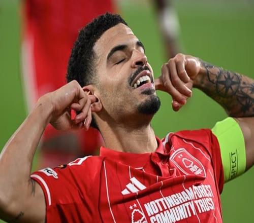 郵報(bào)：曼聯(lián)正在關(guān)注吉布斯懷特，但球員薪資可能成為交易阻礙