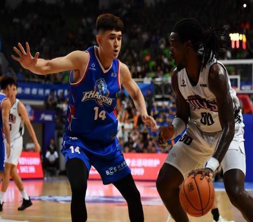 簽約達成！單場33+9+7強力鋒線加盟天津男籃，能否率隊重返季后賽