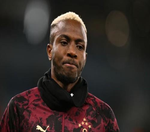 奧斯梅恩：我討厭輸球我們必須攜手共進(jìn)，因?yàn)槲疑類(lèi)?ài)著球隊(duì)