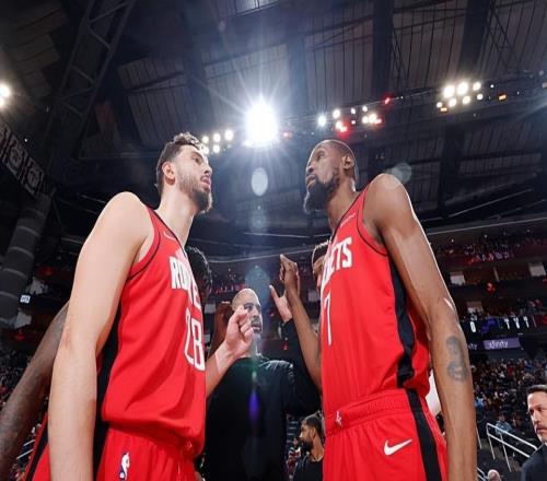 個人狀態(tài)有所回暖，但火箭內(nèi)線抓支柱的場上效果其實依然很一般